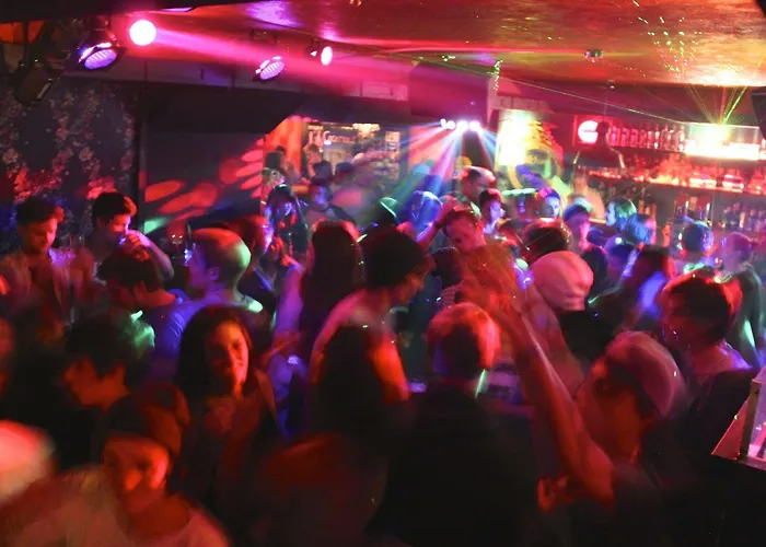 Отель Popcorn! Зас-Фе